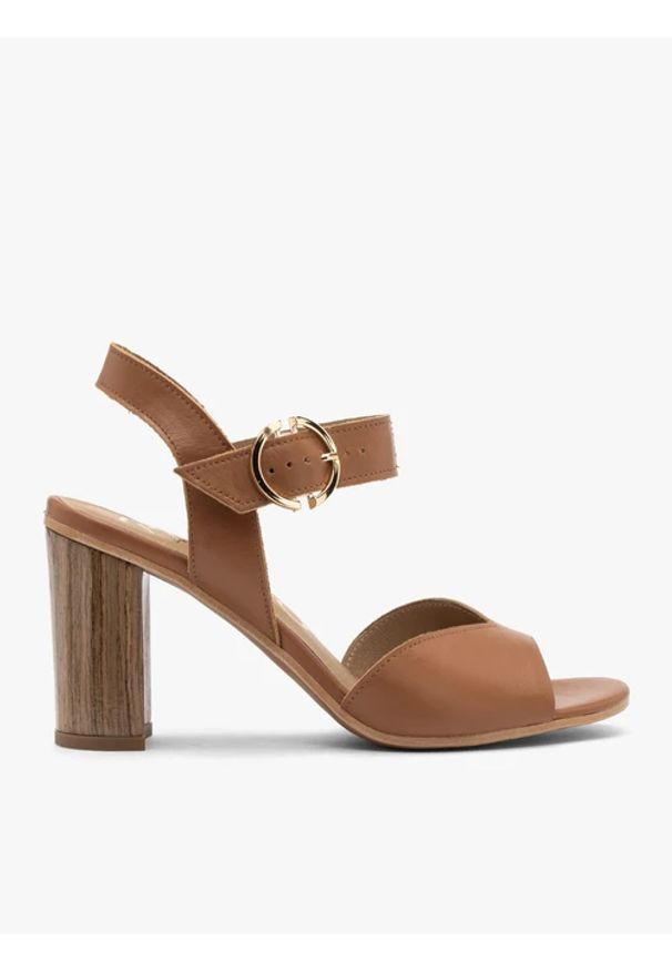 Ryłko - Jasnobrązowe sandały damskie z ozdobnym obcasem. Kolor: brązowy. Materiał: skóra. Obcas: na obcasie. Styl: elegancki, street. Wysokość obcasa: średni