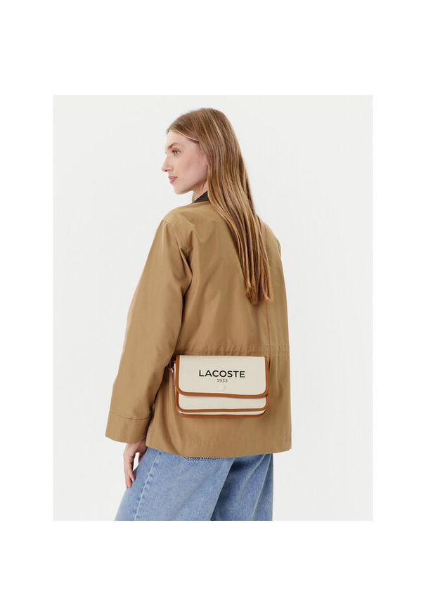 Torebka Lacoste. Kolor: beżowy