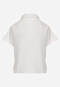 Born2be - Biała Koszula z Wiskozy na Krótki Rękaw z Ażurowymi Wstawkami Kakara. Okazja: na co dzień, do pracy, na spotkanie biznesowe. Kolor: biały. Materiał: wiskoza. Długość rękawa: krótki rękaw. Długość: krótkie. Wzór: ażurowy. Styl: klasyczny, casual, biznesowy, elegancki #7