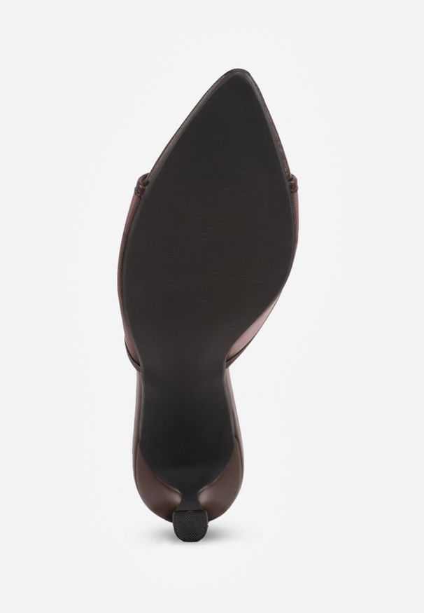 Born2be - Brązowe Klapki na Szpilce z Siateczkową Wyciętą Cholewką Laomesine. Nosek buta: otwarty. Kolor: brązowy. Materiał: skóra, materiał. Sezon: lato. Obcas: na szpilce. Styl: klasyczny. Wysokość obcasa: średni