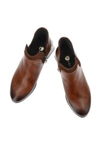 Brązowe Botki Armodo Modne Obuwie Damskie. Okazja: na co dzień. Kolor: brązowy. Materiał: jeans, lakier, materiał, skóra. Obcas: na obcasie. Styl: casual, elegancki. Wysokość obcasa: średni #7