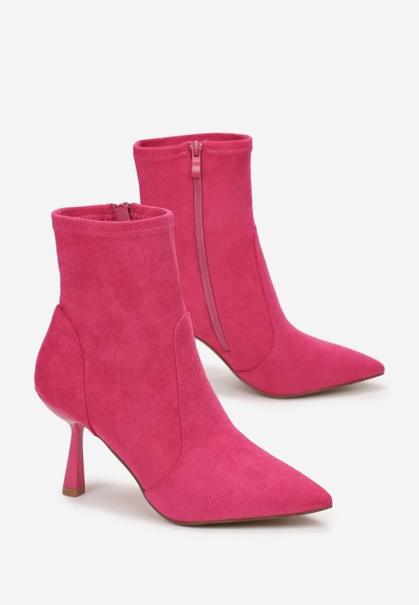 Renee - Fuksjowe Eleganckie Botki na Szpilce z Imitacji Zamszu Muri. Nosek buta: szpiczasty. Zapięcie: zamek. Kolor: różowy. Materiał: zamsz. Sezon: zima. Obcas: na szpilce. Styl: elegancki. Wysokość obcasa: średni