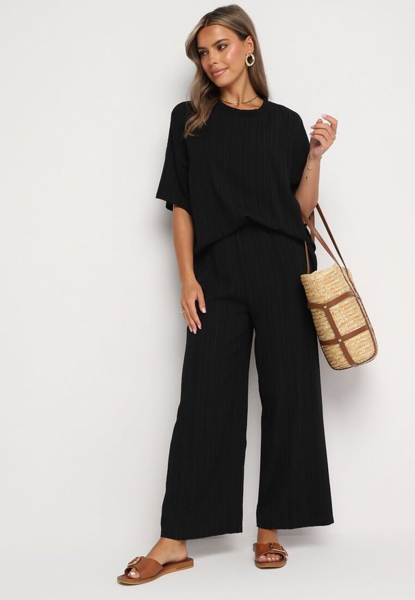 Born2be - Czarny Komplet Oversize z Bluzką i Długimi Spodniami z Gumką w Pasie Urinivia. Kolor: czarny