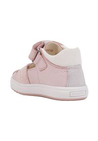 Geox buty dziecięce kolor różowy. Nosek buta: okrągły. Zapięcie: rzepy. Kolor: różowy. Materiał: skóra, guma #2