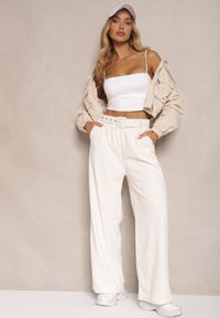 Renee - Białe Spodnie Sztruksowe o Szerokim Kroju High Waist z Paskiem Valoma. Okazja: na co dzień. Stan: podwyższony. Kolor: biały. Materiał: sztruks. Styl: casual, retro, elegancki #3