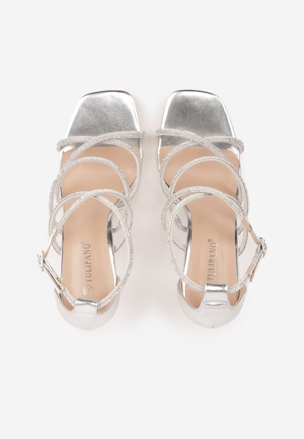 Renee - Srebrne Sandały na Szpilce z Kwadratowym Noskiem i Cyrkoniowymi Paskami Zeviana. Okazja: na imprezę. Zapięcie: pasek. Kolor: srebrny. Obcas: na szpilce. Styl: elegancki, glamour