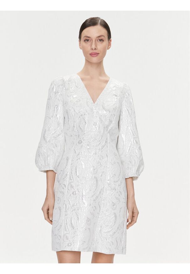 Bruuns Bazaar Sukienka koktajlowa Macluar BBW3661 Biały Regular Fit. Kolor: biały. Materiał: syntetyk. Styl: wizytowy