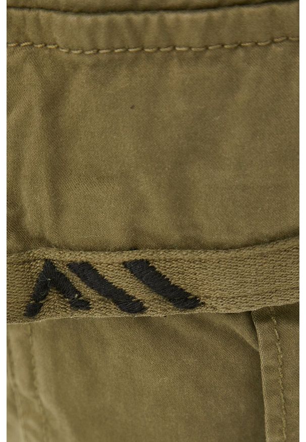 Superdry spodnie damskie kolor zielony fason cargo high waist. Stan: podwyższony. Kolor: zielony. Materiał: bawełna, tkanina
