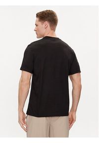 Calvin Klein T-Shirt Linear Graphic K10K112482 Czarny Regular Fit. Kolor: czarny. Materiał: bawełna