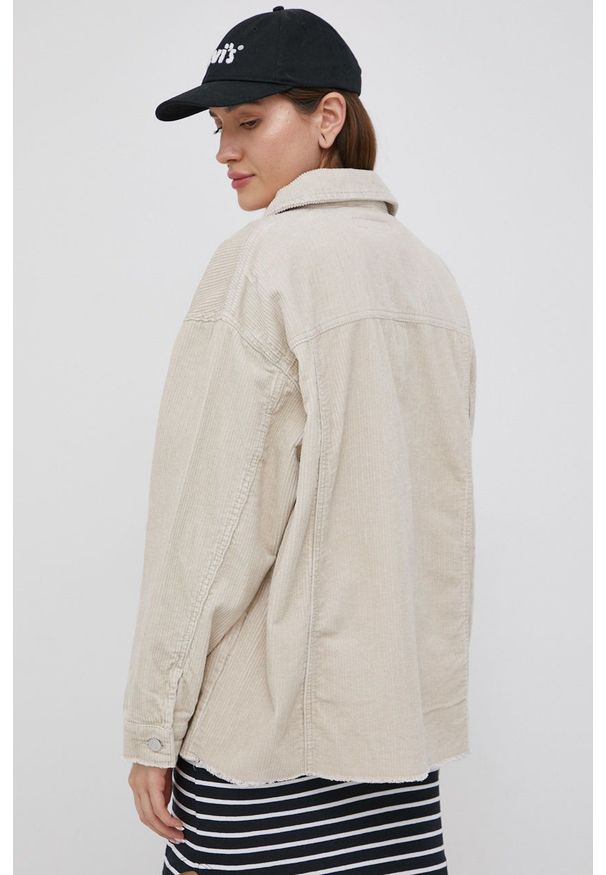 only - Only kurtka sztruksowa kolor beżowy przejściowa oversize. Kolor: beżowy. Materiał: sztruks