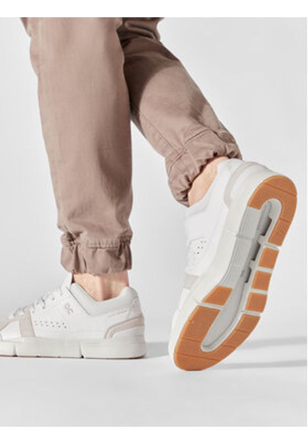 On Sneakersy The Roger Clubhouse 48.99144 Biały. Kolor: biały. Materiał: skóra