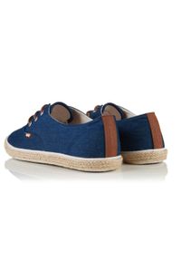 Buty do chodzenia męskie Superdry Skipper Shoe. Kolor: niebieski. Sport: turystyka piesza