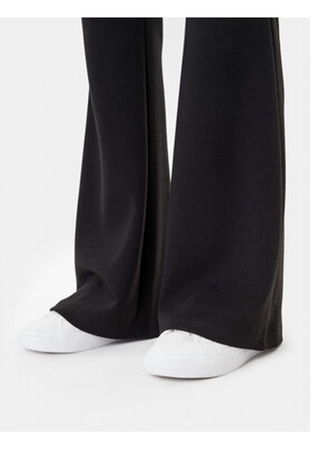 only - ONLY Legginsy Scarlet 15357949 Czarny Flared Fit. Kolor: czarny. Materiał: syntetyk