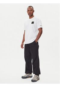 Adidas - adidas T-Shirt National Geographic Graphic KC5417 Biały Regular Fit. Kolor: biały. Materiał: bawełna