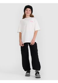 4f - 4F T-shirt oversize z nadrukiem dziewczęcy - biały 164 (13-14 lat). Kolor: biały. Materiał: skóra. Wzór: nadruk. Sezon: lato