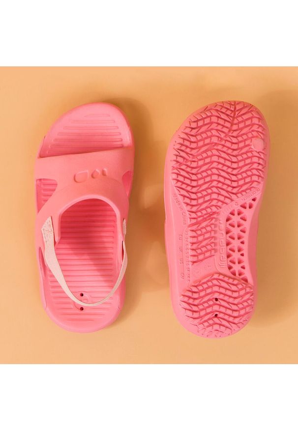 NABAIJI - Sandały basenowe dla malucha Nabaiji. Kolor: różowy. Styl: sportowy