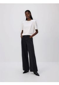 Reserved - Jeansy wide leg - czarny. Kolor: czarny