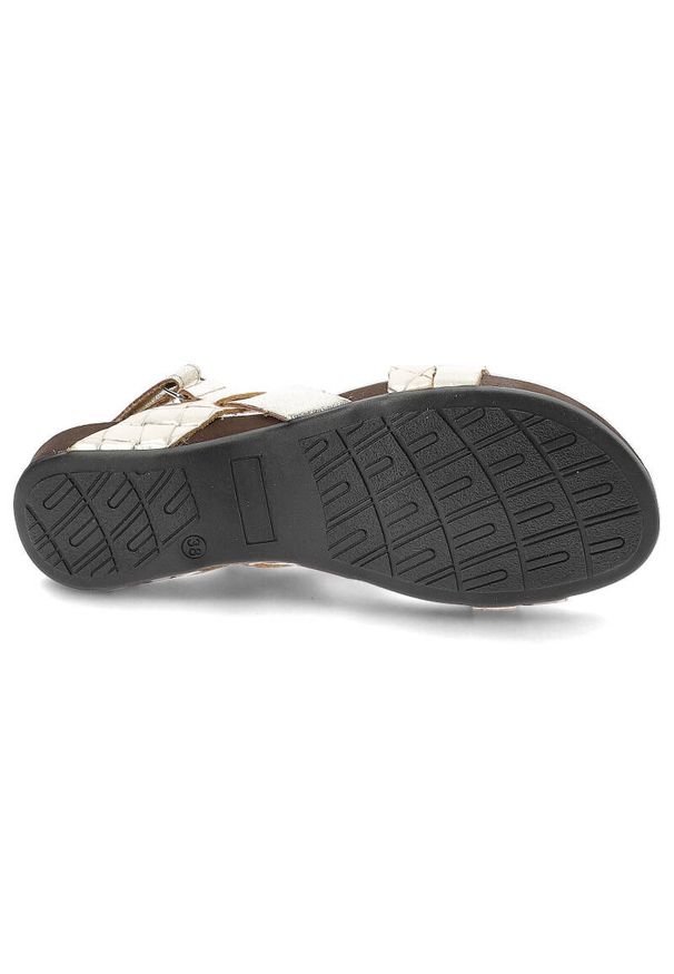 Złote Sandały Armodo Eleganckie Buty Damskie. Zapięcie: pasek. Kolor: złoty. Materiał: materiał. Sezon: lato. Styl: elegancki