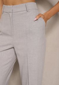 Renee - Jasnoszare Spodnie Garniturowe z Wiskozą High Waist o Szerokim Kroju Ceanita. Okazja: na spotkanie biznesowe, na co dzień. Stan: podwyższony. Kolor: szary. Materiał: wiskoza. Styl: casual, biznesowy