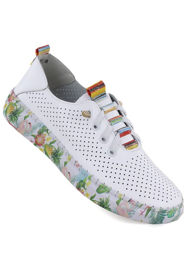 Skórzane półbuty damskie ażurowe białe Artiker 58C0597. Kolor: biały. Materiał: skóra. Wzór: ażurowy