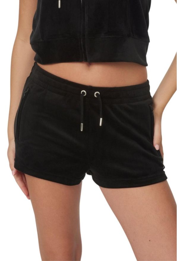 Juicy Couture - JUICY COUTURE Czarne damskie spodenki Tamia Shorts. Kolor: czarny