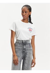 Tommy Jeans T-Shirt Novelty DW0DW17820 Biały Regular Fit. Kolor: biały. Materiał: bawełna