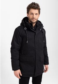 Volcano - Ciepła, zimowa kurtka J-DURST. Okazja: na co dzień. Kolor: czarny. Materiał: włókno, materiał, puch. Długość: długie. Wzór: kolorowy, aplikacja, gładki. Sezon: zima. Styl: casual #1