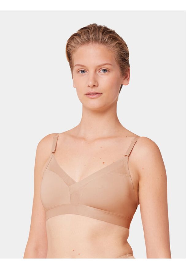 Triumph Biustonosz bezfiszbinowy Shape Smart 10217858 Beżowy. Kolor: beżowy. Materiał: syntetyk