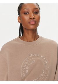 Calvin Klein Bluza Tonal K20K205712 Beżowy Relaxed Fit. Kolor: beżowy. Materiał: bawełna