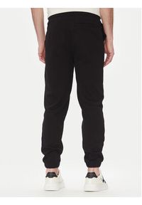 Calvin Klein Jeans Spodnie dresowe Painted J30J327535 Czarny Regular Fit. Kolor: czarny. Materiał: bawełna #4