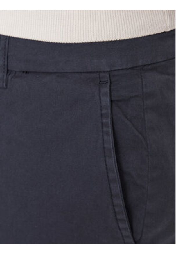 Lindbergh Szorty materiałowe 30-505044 Niebieski Slim Fit. Kolor: niebieski. Materiał: bawełna