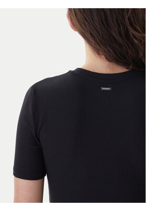 Calvin Klein T-Shirt LV044D246G Czarny Slim Fit. Kolor: czarny