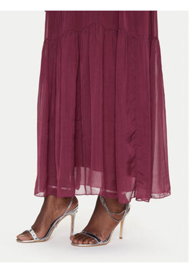 Dixie Sukienka letnia A207W021A Bordowy Regular Fit. Kolor: czerwony. Materiał: jedwab, wiskoza. Sezon: lato