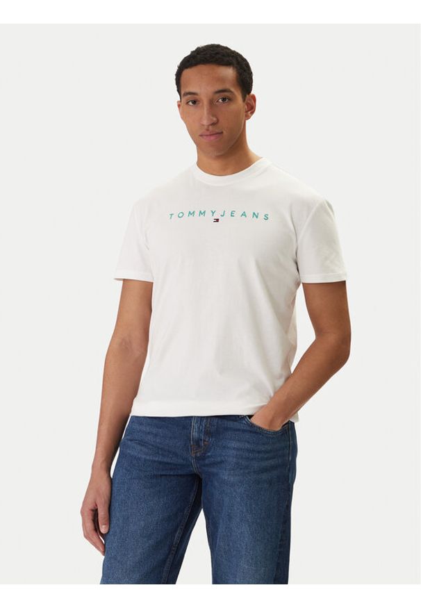 Tommy Jeans T-Shirt Linear Logo DM0DM20744 Biały Regular Fit. Kolor: biały. Materiał: bawełna