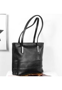 Skórzana torebka damska DAN-A T391 czarna. Kolor: czarny. Materiał: skórzane #1