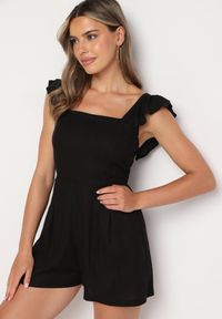 Born2be - Czarny Kombinezon Bawełniany na Ramiączkach z Falbanką i Krótkimi Nogawkami Liadia. Kolor: czarny. Materiał: bawełna. Długość rękawa: na ramiączkach. Długość: krótkie. Styl: klasyczny #3