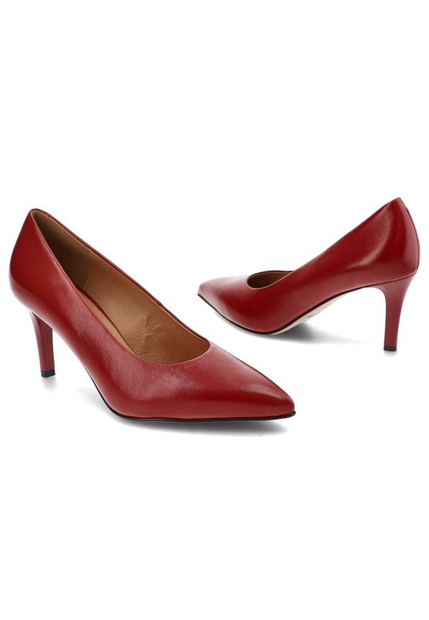 Czerwone Szpilki Szydłowski Eleganckie Skórzane Buty. Zapięcie: bez zapięcia. Kolor: czerwony. Materiał: skóra. Szerokość cholewki: normalna. Obcas: na szpilce. Styl: elegancki