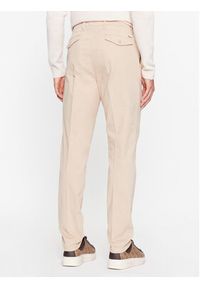Guess Spodnie materiałowe Noah M3BB27 WFPMA Beżowy Slim Fit. Kolor: beżowy. Materiał: bawełna #3
