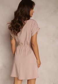 Renee - Różowa Sukienka Iphitose. Kolor: różowy. Materiał: bawełna, tkanina. Długość: mini #3