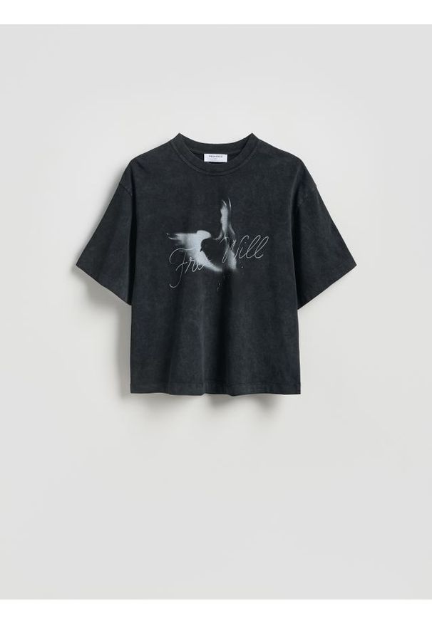 Reserved - T-shirt boxy z efektem sprania - ciemnoszary. Kolor: szary. Materiał: dzianina, bawełna