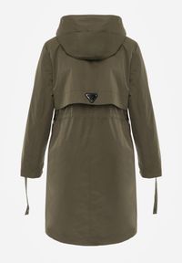 Born2be - Zielona Przejściowa Kurtka Parka z Kapturem i Podwijanymi Rękawami Tinarose. Okazja: na spacer, na co dzień. Typ kołnierza: kaptur. Kolor: zielony. Materiał: jeans, dresówka. Styl: casual #3