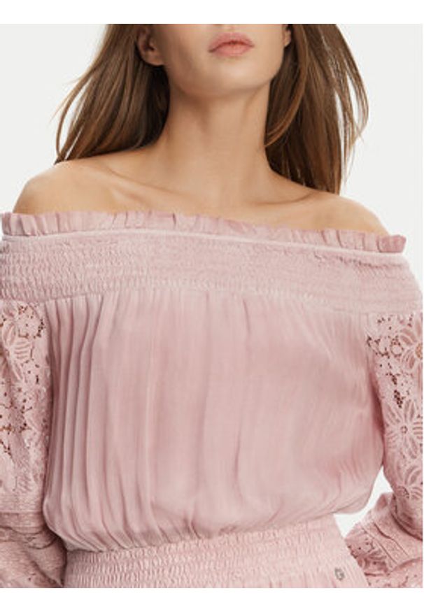 Guess Sukienka koktajlowa W5GK24 WE550 Różowy Regular Fit. Kolor: różowy. Materiał: wiskoza. Styl: wizytowy