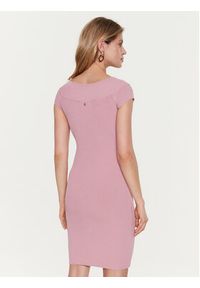 Guess Sukienka dzianinowa Lidia W3GK0G Z2U00 Różowy Slim Fit. Kolor: różowy. Materiał: syntetyk, dzianina