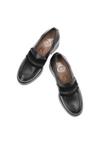 Czarne Półbuty Lemar Wygodne Skórzane Buty. Okazja: na co dzień. Zapięcie: klamry. Kolor: czarny. Materiał: skóra. Obcas: na obcasie. Styl: casual, elegancki. Wysokość obcasa: średni #6