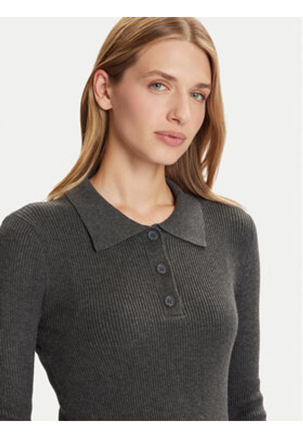 Vero Moda Sweter Siljerib 10336674 Szary Slim Fit. Kolor: szary. Materiał: wiskoza