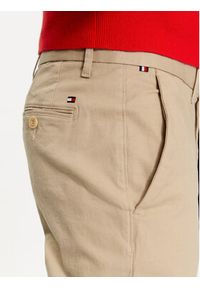 TOMMY HILFIGER - Tommy Hilfiger Chinosy Denton MW0MW24872 Beżowy Slim Fit. Kolor: beżowy. Materiał: bawełna #3