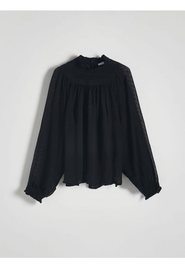 Reserved - Bluzka z wiskozy - czarny. Kolor: czarny. Materiał: wiskoza. Wzór: gładki