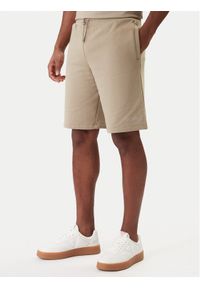 Guess Szorty sportowe Z6RD06 KAIJ1 Beżowy Regular Fit. Kolor: beżowy. Materiał: bawełna. Styl: sportowy #1