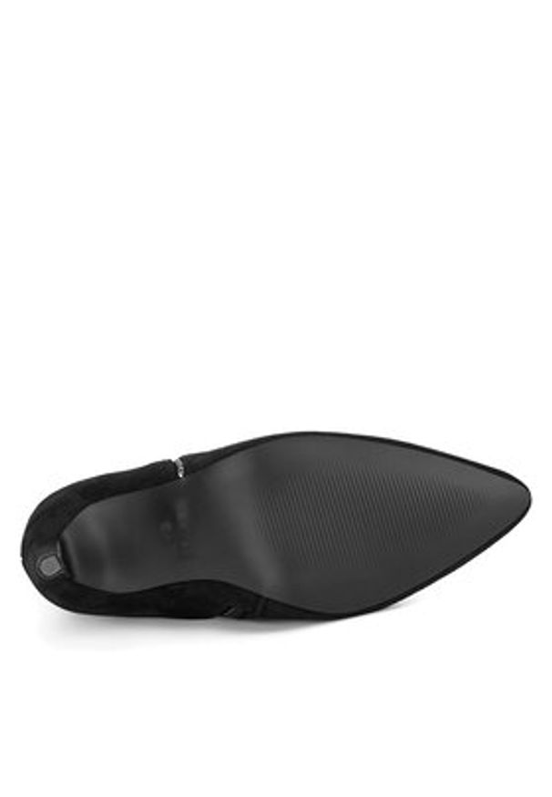 DeeZee Botki WYL2979-39 Czarny. Kolor: czarny. Materiał: materiał