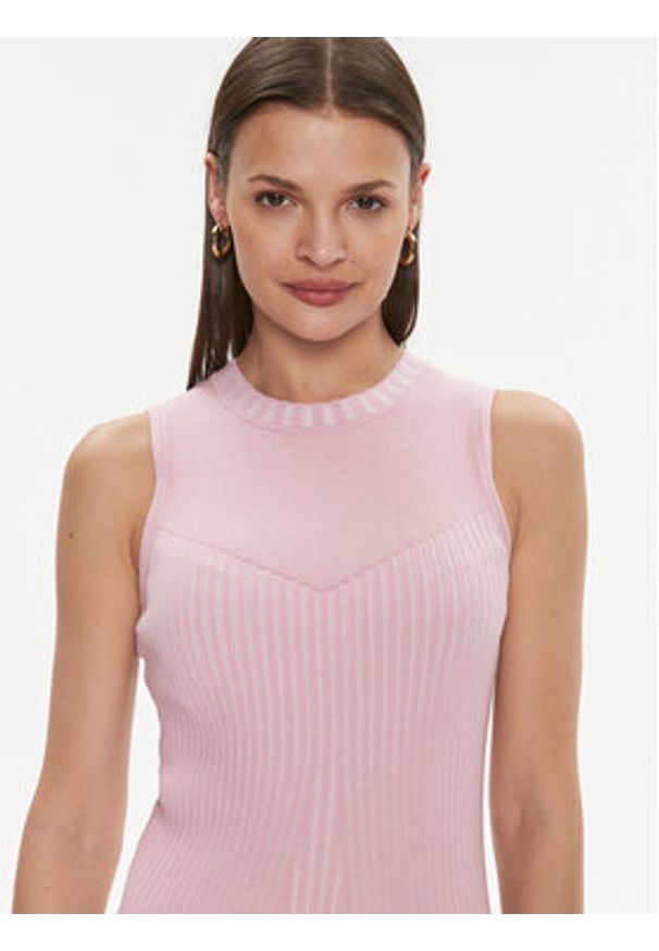 Guess Sukienka codzienna Allie W4RK20 Z2YN2 Różowy Bodycon Fit. Okazja: na co dzień. Kolor: różowy. Materiał: syntetyk, wiskoza. Typ sukienki: bodycon, proste. Styl: casual